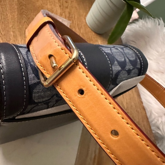 NWT! NEW! Coach Denim Signature Georgia Saddle Bag Women Crossbody Bag - Picture 7 of 14